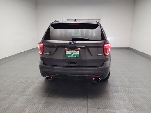 Used 2017 Ford Explorer Sport w/ Equipment Group 401A AWD/4WD image 7