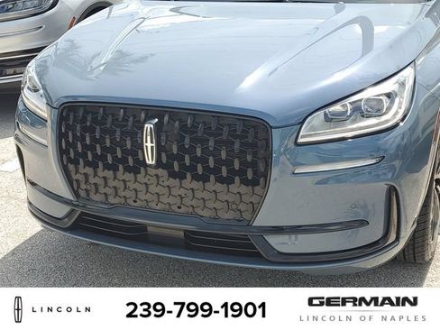 Certified 2023 Lincoln Corsair Reserve w/ Equipment Group 201A AWD/4WD image 13