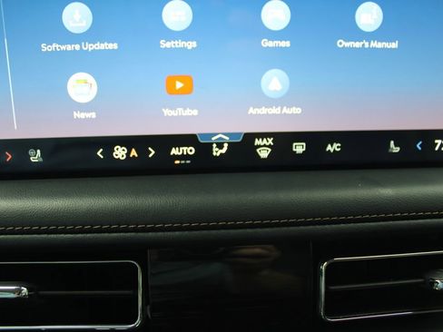 Used 2025 Lincoln Aviator Reserve w/ Equipment Group 201A AWD/4WD image 35