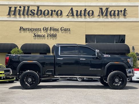 Used 2021 GMC Sierra 2500 SLT AWD/4WD image 4