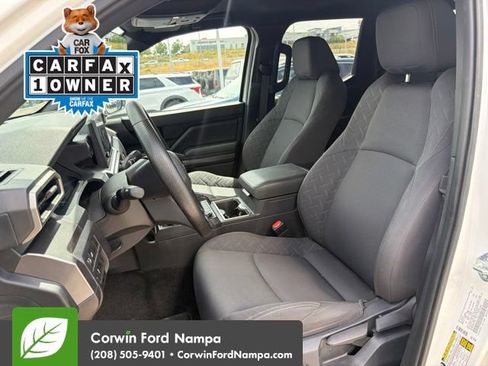Used 2025 Toyota Tacoma SR5 AWD/4WD image 13