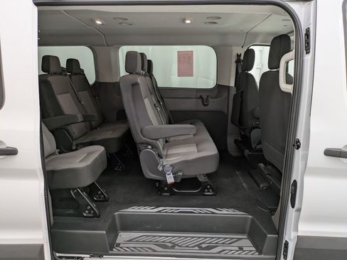Used 2024 Ford Transit 350 XLT RWD image 9