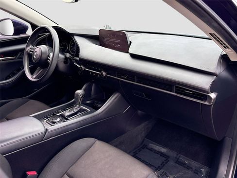 Used 2021 MAZDA MAZDA3 s image 29