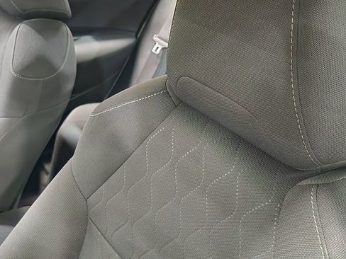 Used 2020 Toyota Corolla LE image 34