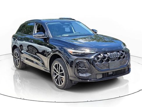 New 2026 Audi Q5 Premium Plus AWD/4WD image 1