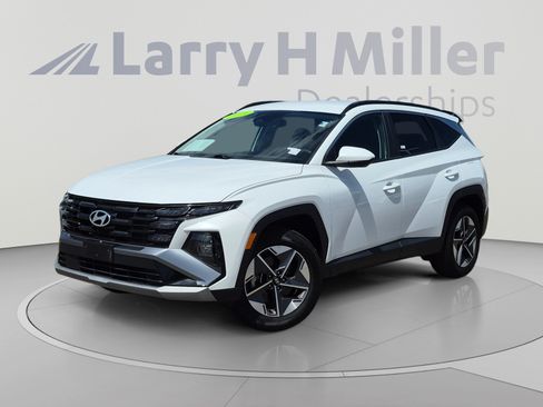 Used 2025 Hyundai Tucson SEL AWD/4WD image 1