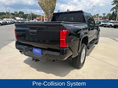 Used 2026 Toyota Tacoma SR5 RWD image 9