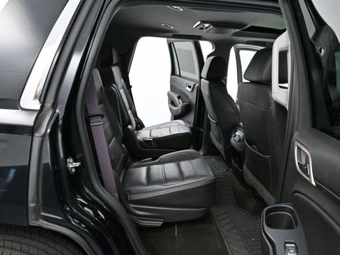 Used 2017 GMC Yukon Denali w/ Open Road Package AWD/4WD image 40
