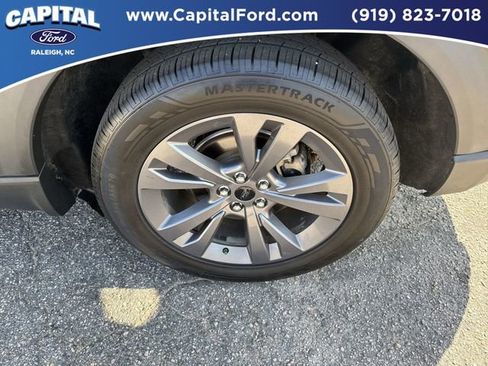 Certified 2022 Ford Explorer XLT w/ Equipment Group 202A image 13