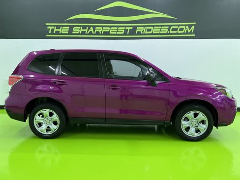 Used 2018 Subaru Forester 2.5i AWD/4WD image 11