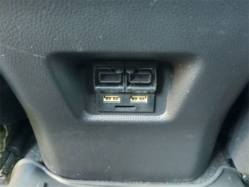 Used 2021 Toyota RAV4 XSE image 17