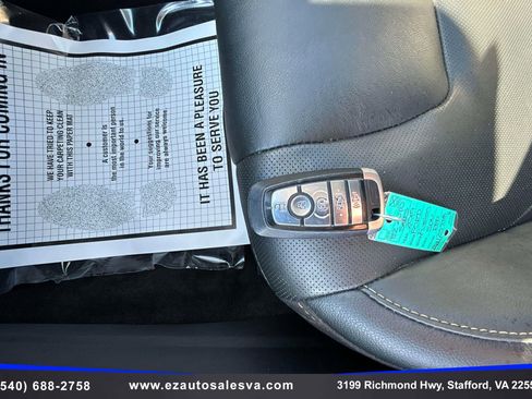 Used 2019 Ford Fusion Titanium FWD image 17