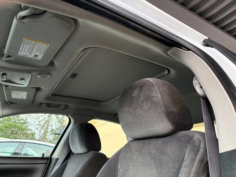 Used 2014 Chevrolet Impala LT w/ LT Sunroof Package image 17