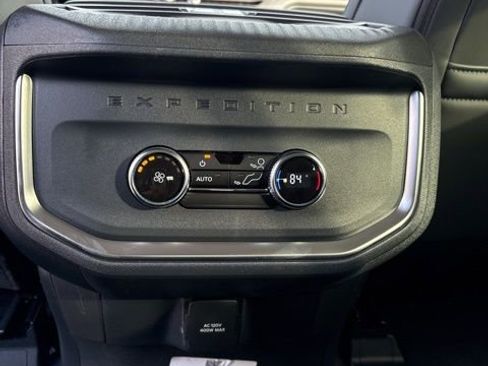 New 2026 Ford Expedition Max Active image 25