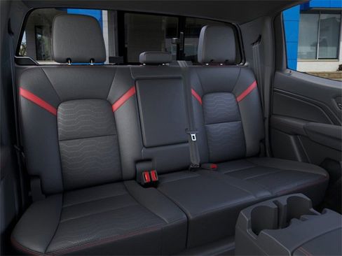 New 2026 Chevrolet Colorado Z71 image 17