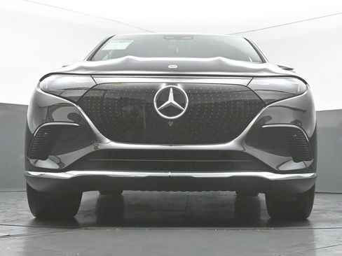 Used 2023 Mercedes-Benz EQS 450+ SUV image 47