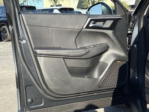 New 2026 Mitsubishi Outlander SEL FWD image 18