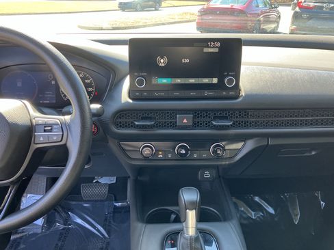 Certified 2024 Honda HR-V LX image 25
