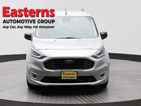 Used 2021 Ford Transit Connect XLT FWD image 2