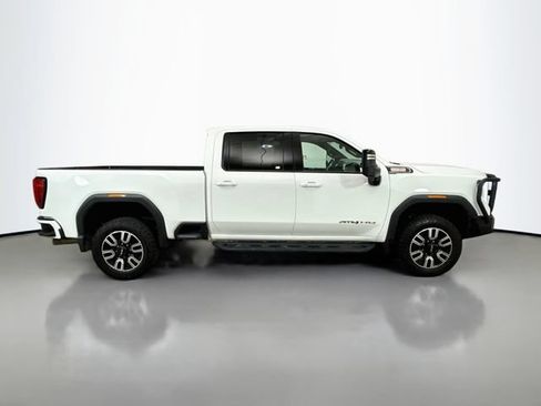 Used 2023 GMC Sierra 3500 AT4 w/ AT4 Premium Plus Package AWD/4WD image 9
