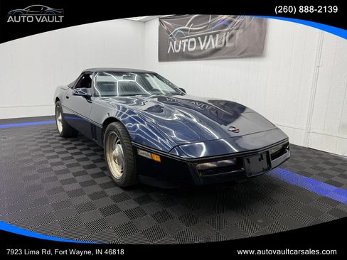 Used 1988 Chevrolet Corvette Convertible RWD image 1