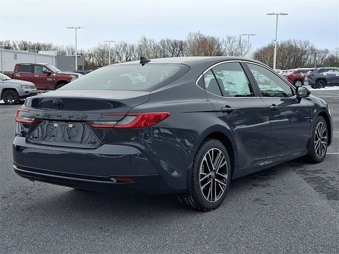 New 2026 Toyota Camry XLE image 5