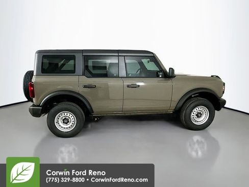 New 2025 Ford Bronco 4-Door image 8