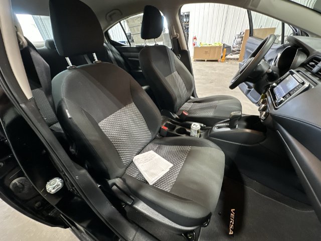 Used 2024 Nissan Versa S w/ Trunk Package FWD image 32