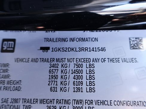 Used 2024 GMC Yukon Denali w/ Denali Reserve Package image 44