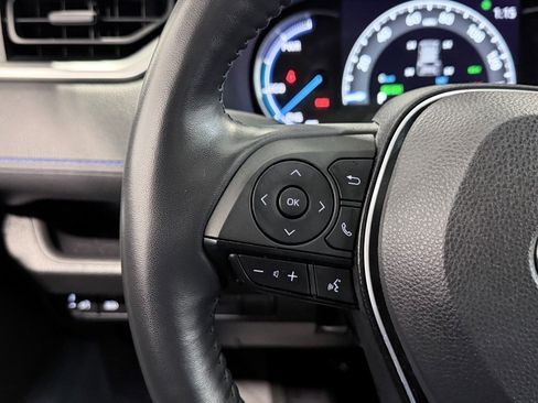 Used 2024 Toyota RAV4 SE image 32