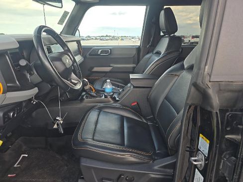 Used 2022 Ford Bronco Badlands AWD/4WD image 11