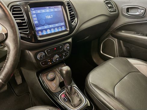 Used 2020 Jeep Compass Limited AWD/4WD image 25
