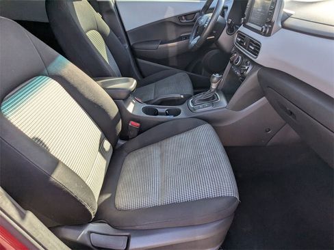 Used 2020 Hyundai Kona SEL image 19