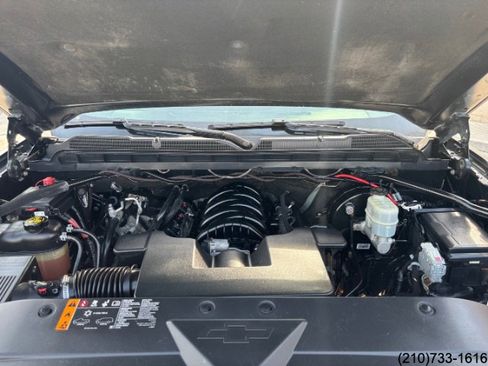 Used 2018 Chevrolet Silverado 1500 LT w/ Texas Edition AWD/4WD image 10