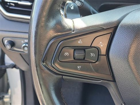 Used 2022 Chevrolet Bolt LT image 12