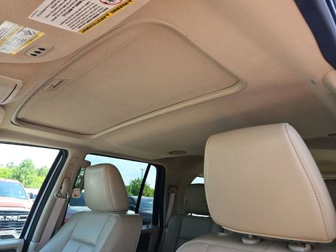 Used 2011 Ford Expedition XLT w/ 201A Rapid Spec Order Code AWD/4WD image 16