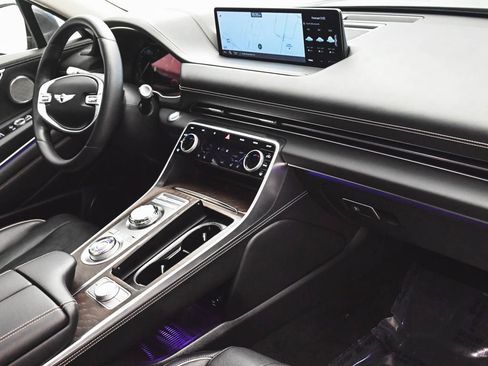 Used 2023 Genesis GV80 2.5T w/ Prestige Package image 43