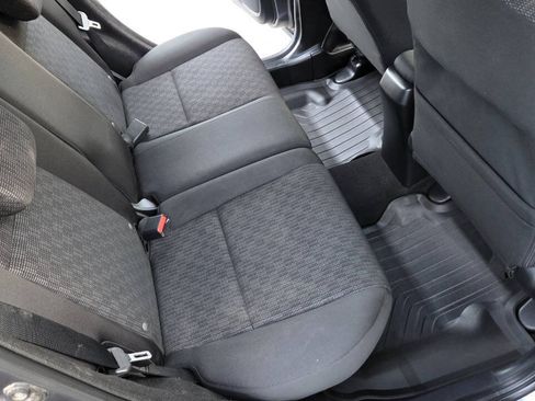 Used 2015 Honda Fit LX image 39