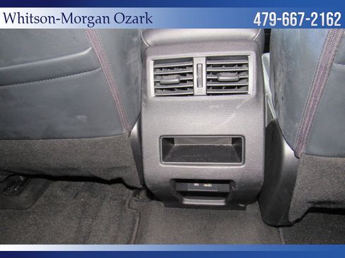 Used 2024 Mitsubishi Outlander SE image 26