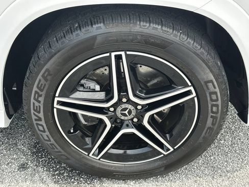 Certified 2025 Mercedes-Benz GLE 450 4MATIC w/ AMG Line Exterior image 14