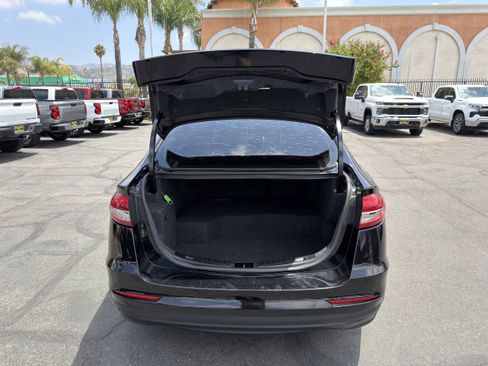 Used 2020 Ford Fusion SE FWD image 14
