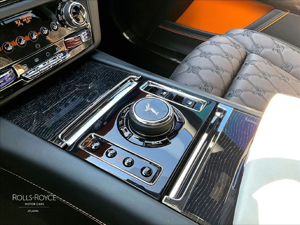 Certified 2025 Rolls-Royce Ghost AWD/4WD image 15