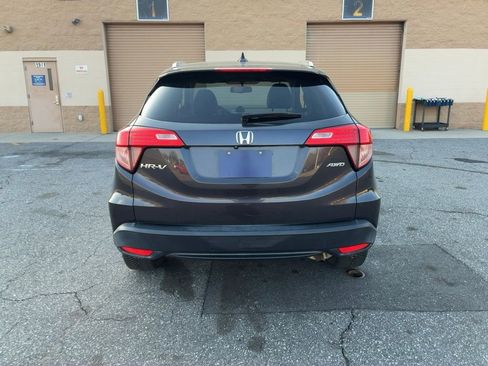 Used 2016 Honda HR-V EX-L image 10