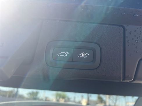 New 2026 Volvo XC60 T8 Plus w/ Climate Package PRO image 29