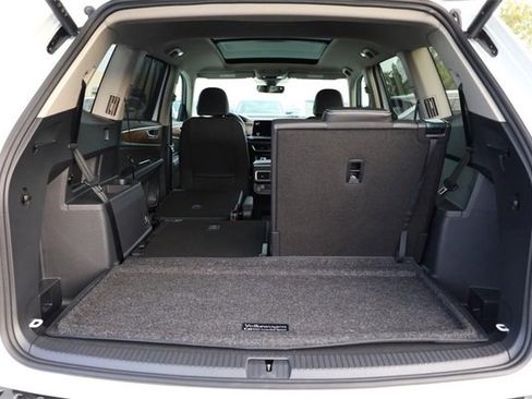 New 2026 Volkswagen Atlas SE image 8