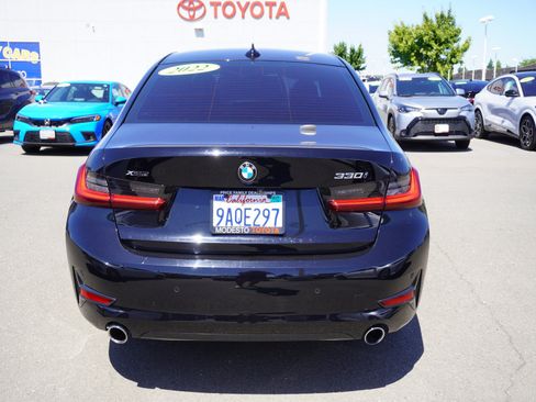 Used 2022 BMW 330i xDrive Sedan w/ Driving Assistance Package AWD/4WD image 10