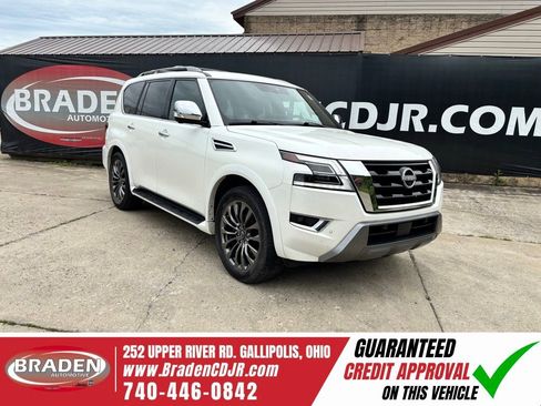 Used 2023 Nissan Armada Platinum w/ Captain's Chairs Package AWD/4WD image 1
