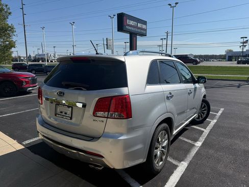 Used 2013 Kia Sorento SX w/ SX Premium Pkg FWD image 5