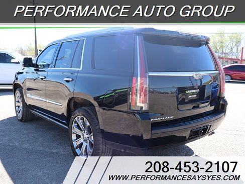 Used 2017 Cadillac Escalade Platinum image 6