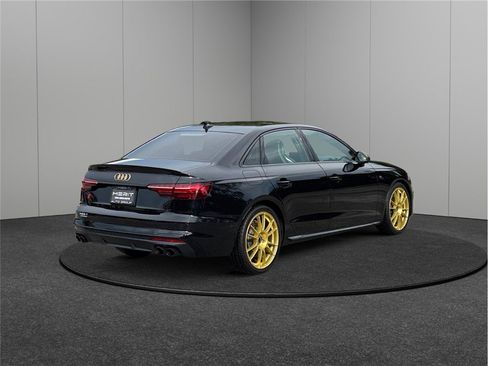 Used 2023 Audi S4 Prestige w/ Prestige Package image 9